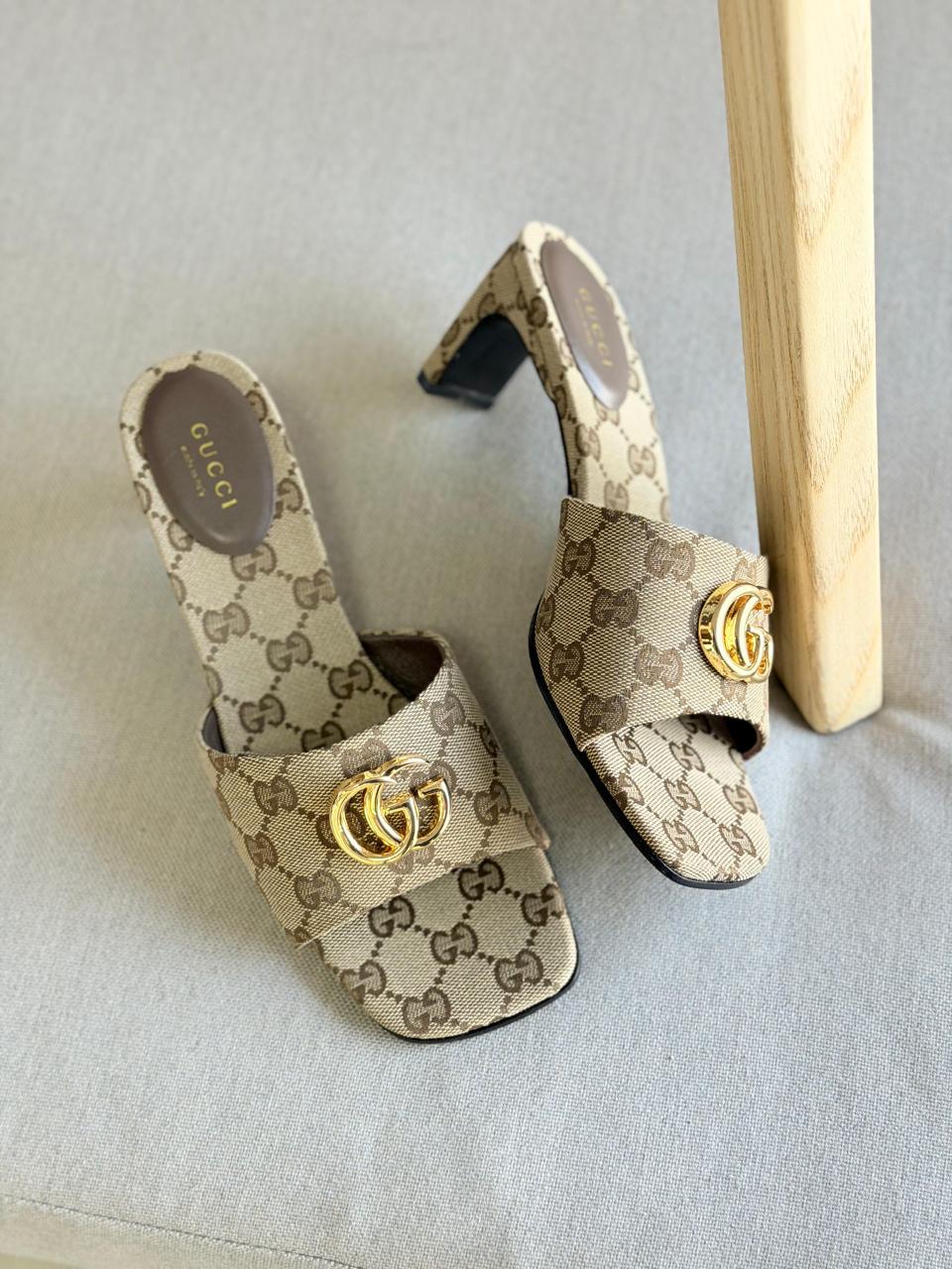GUCCI HEELS