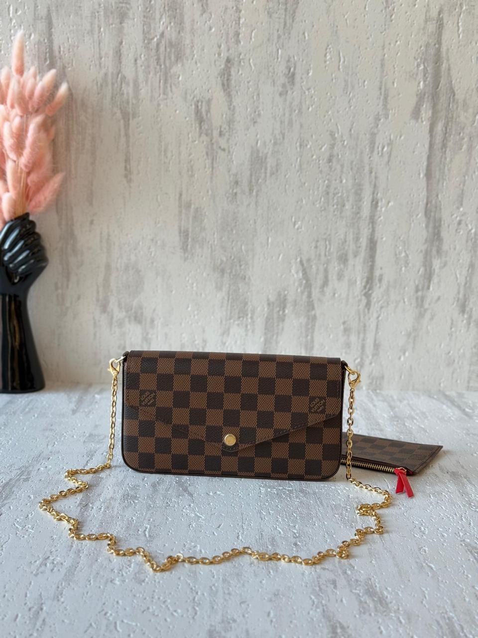 LOUIS VUITTON DAMIER AZUR