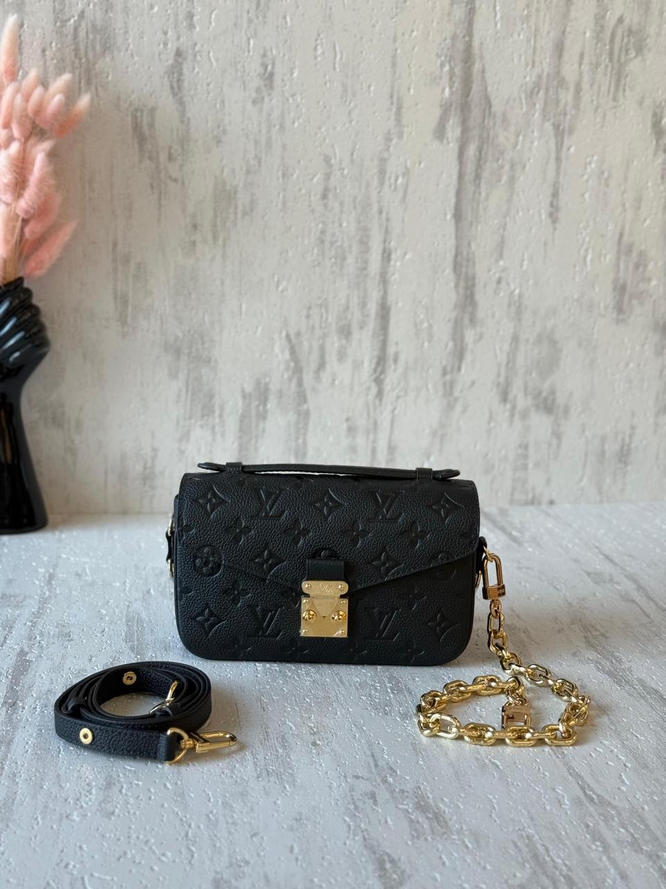 LOUIS VUITTON POCHETTE METIS (MINI)