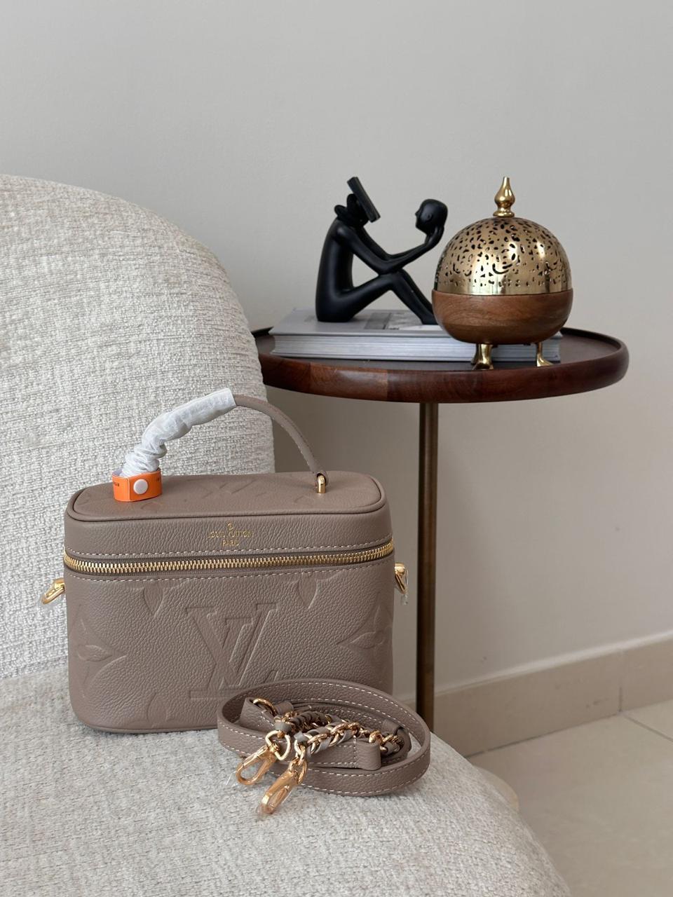 LOUIS VUITTON MAKEUP HANDBAG