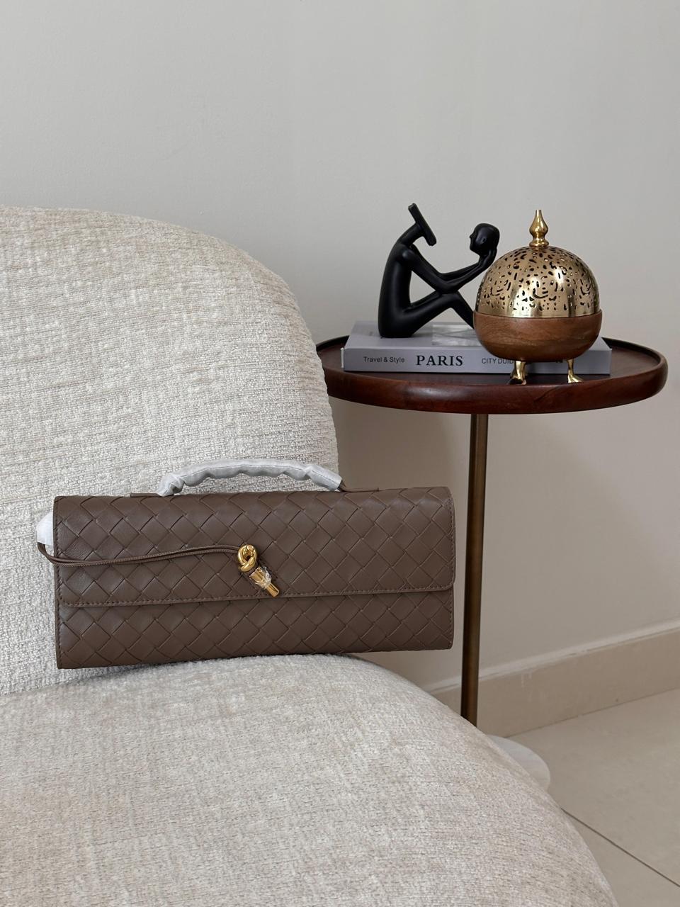 BOTTEGA HANDBAG