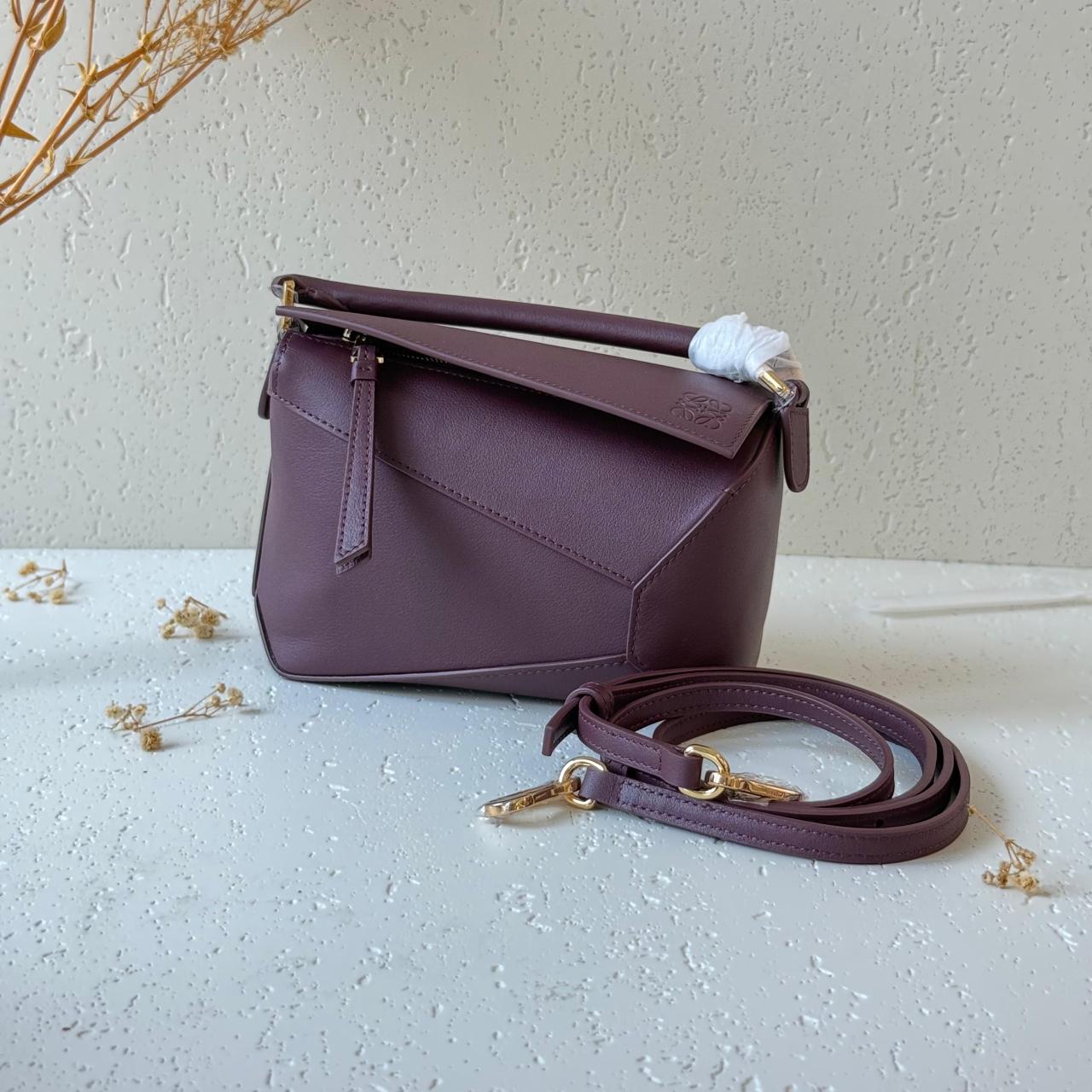 LOEWE PUZZLE EDGE