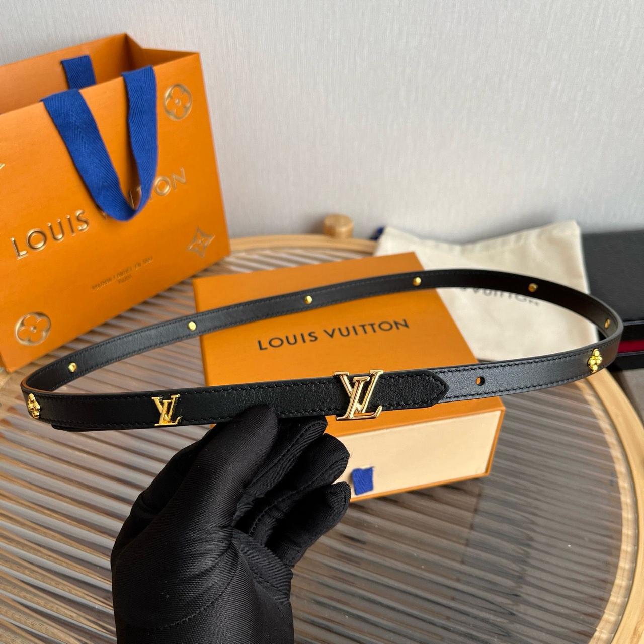 LOUIS VUITTON BELT