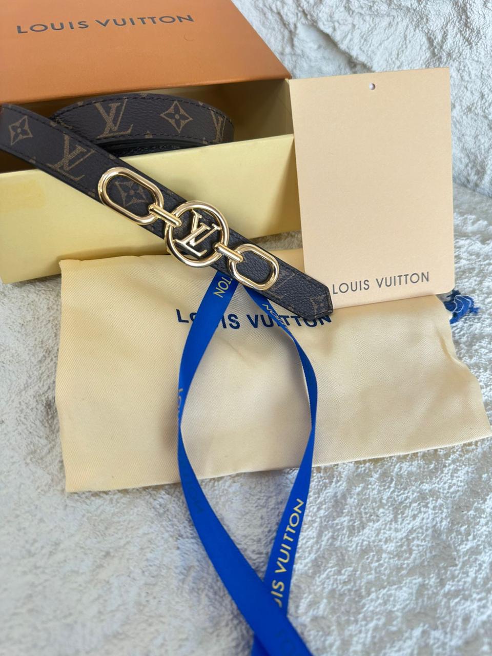 LOUIS VUITTTON BELT