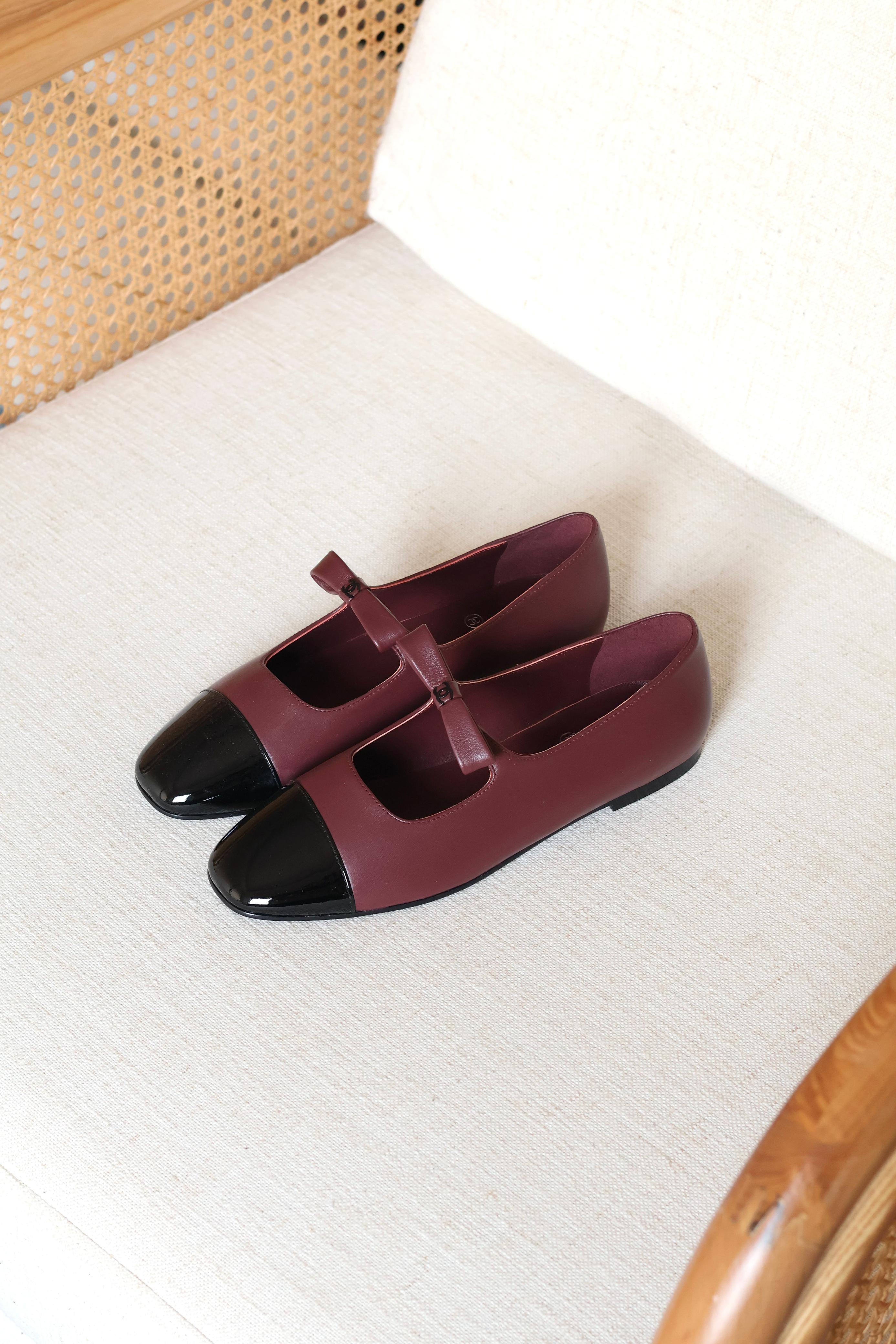 CHANEL CAP-TOE MARY JANE