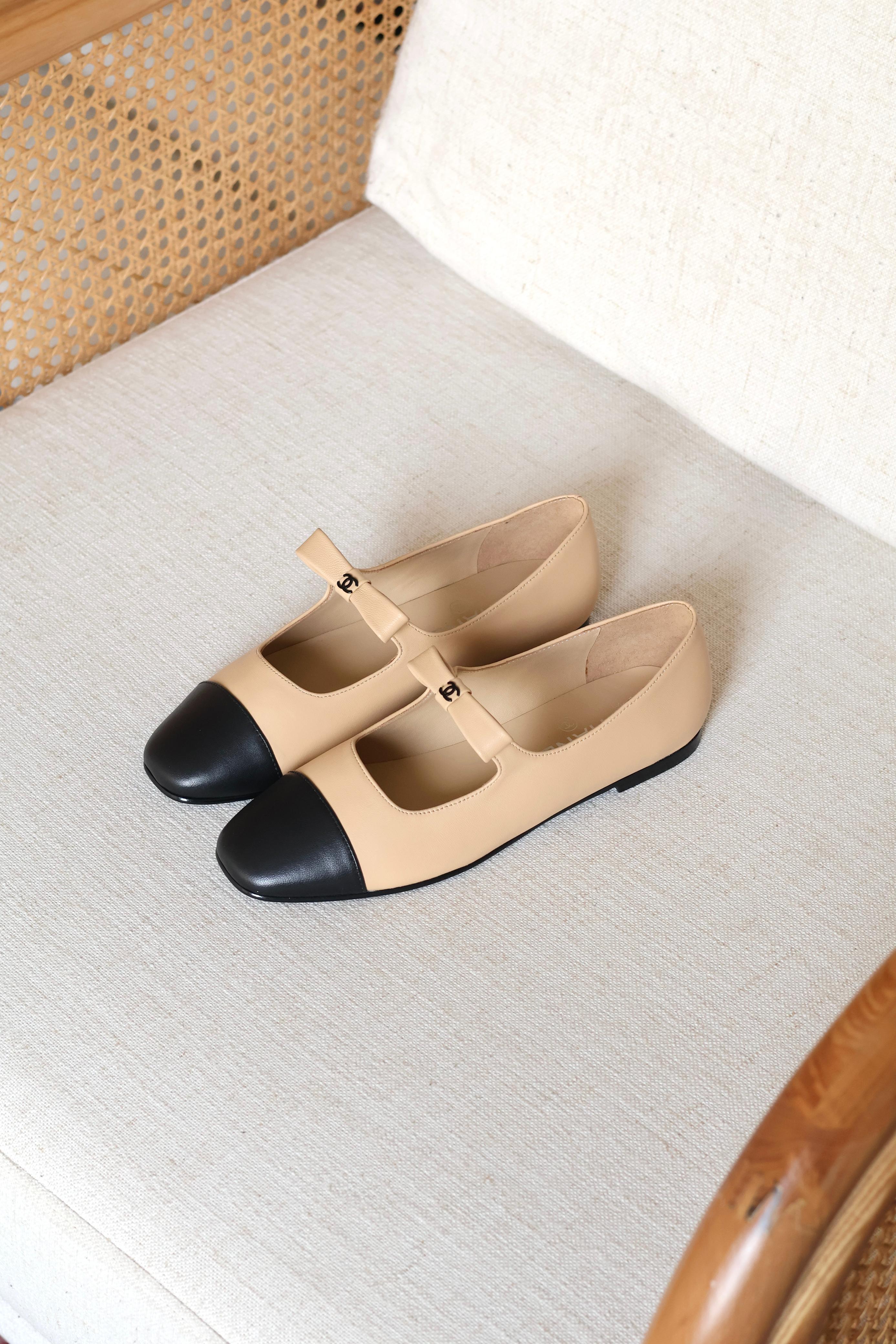 CHANEL CAP-TOE MARY JANE