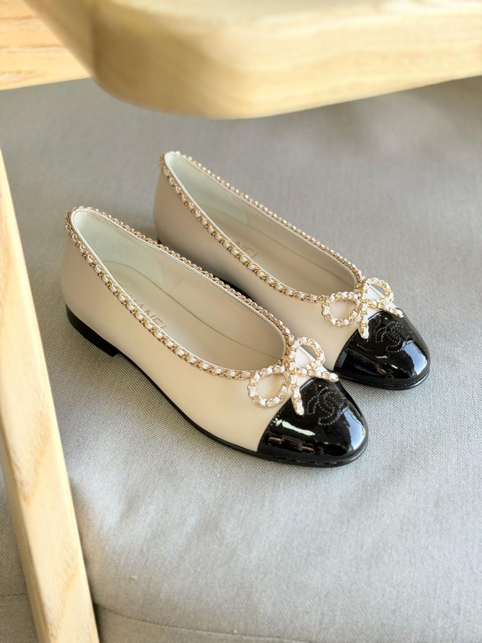CHANEL CAP TOE BALLERINA FLAT EMBOSSED CC LOGO (Copy)