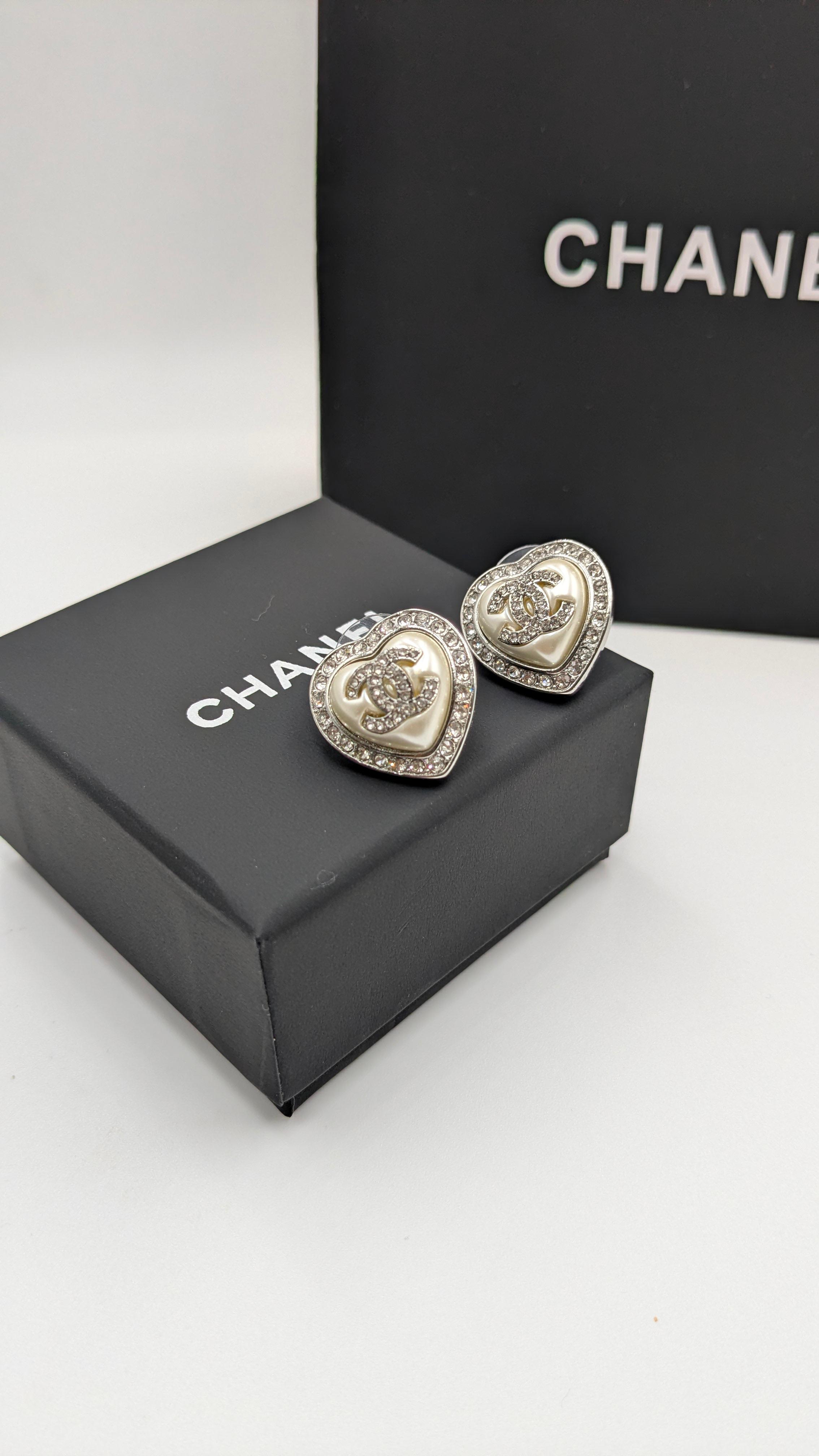 CHANEL EARRINGS
