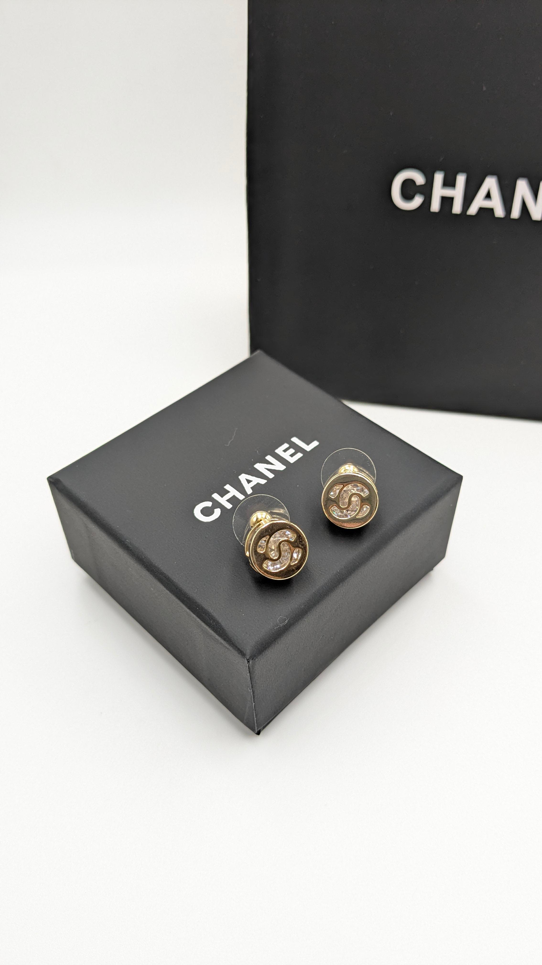 CHANEL EARRINGS