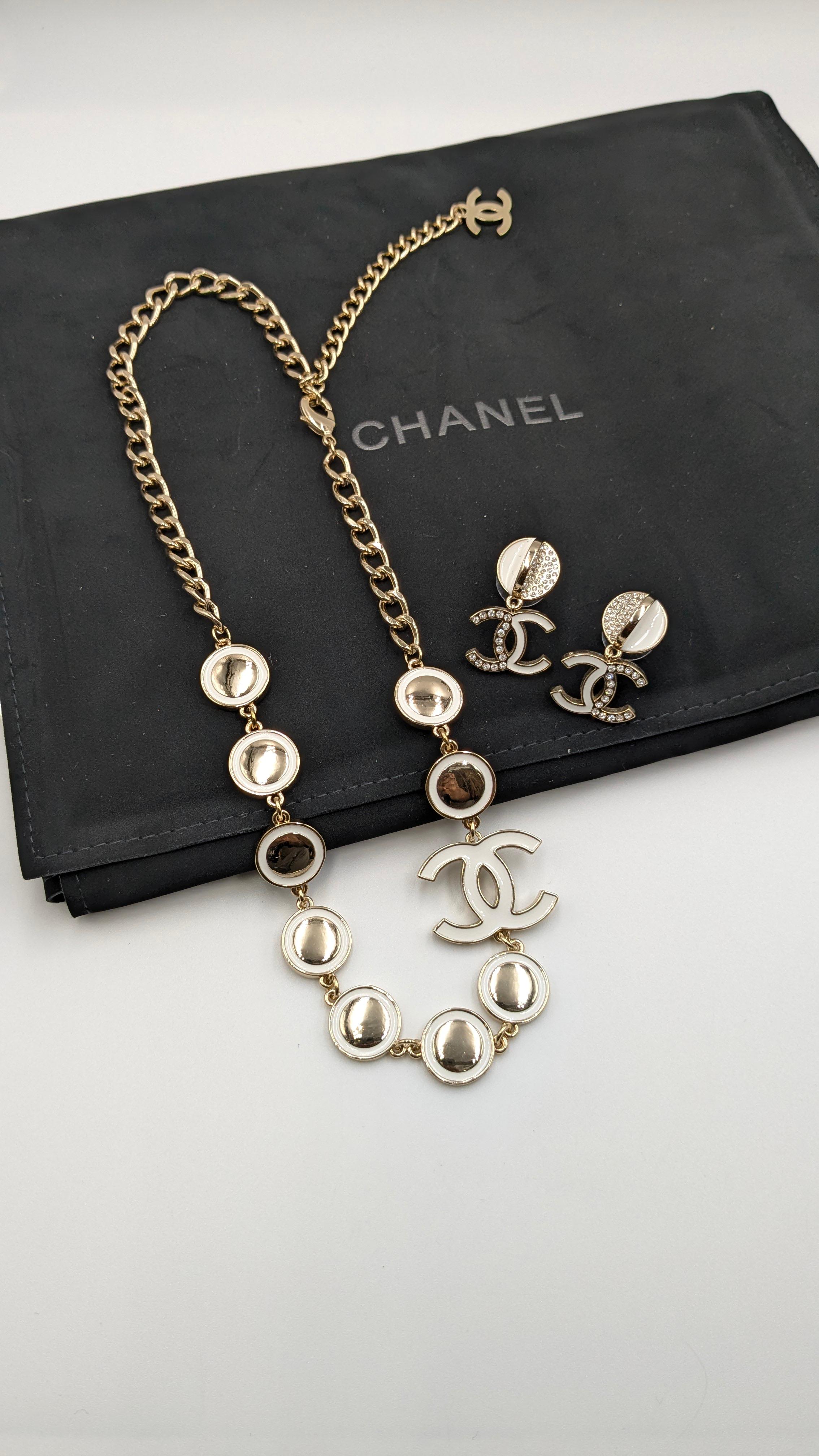 CHANEL NECKLACE & EARRINGS