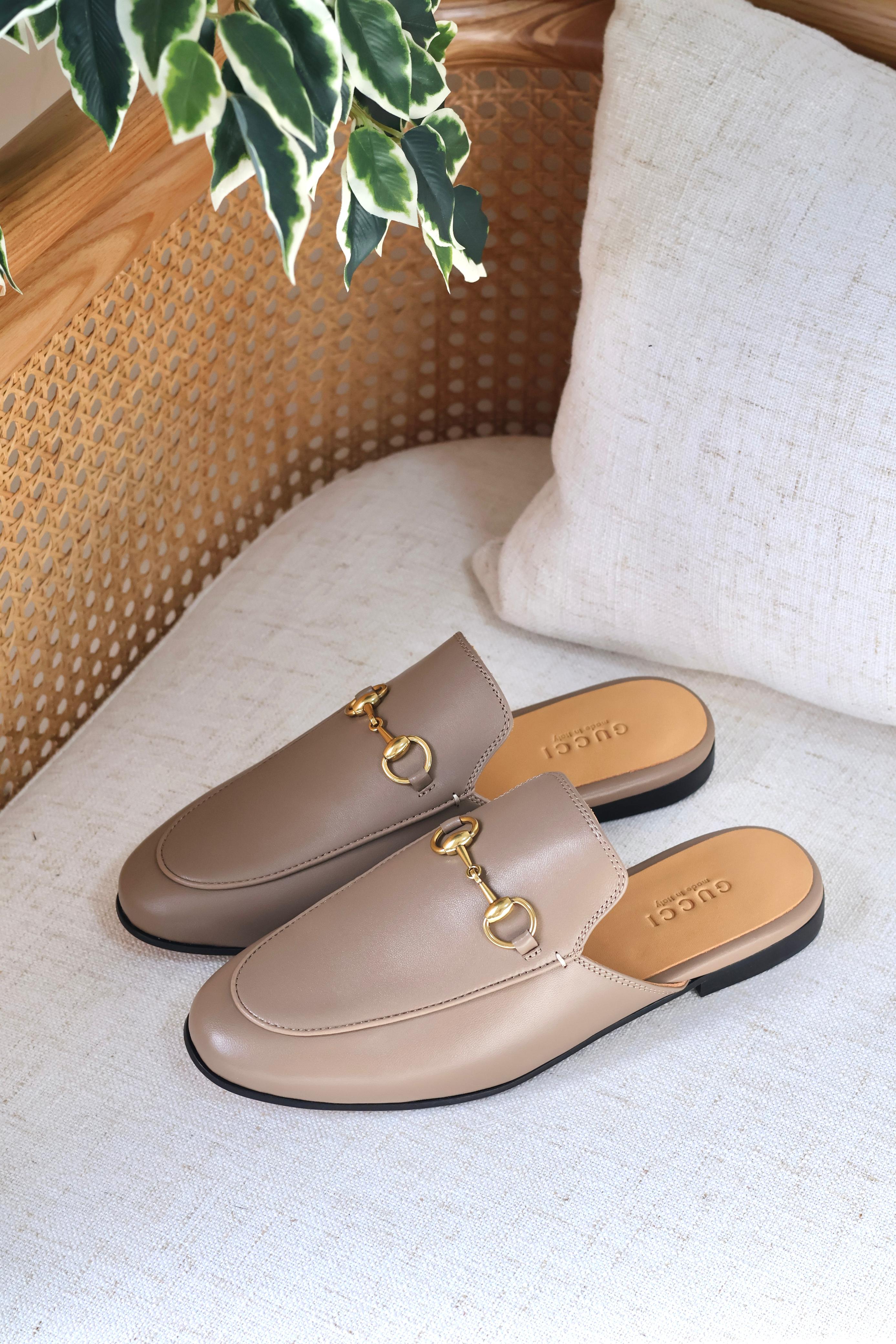 GUCCI SLIPPERS