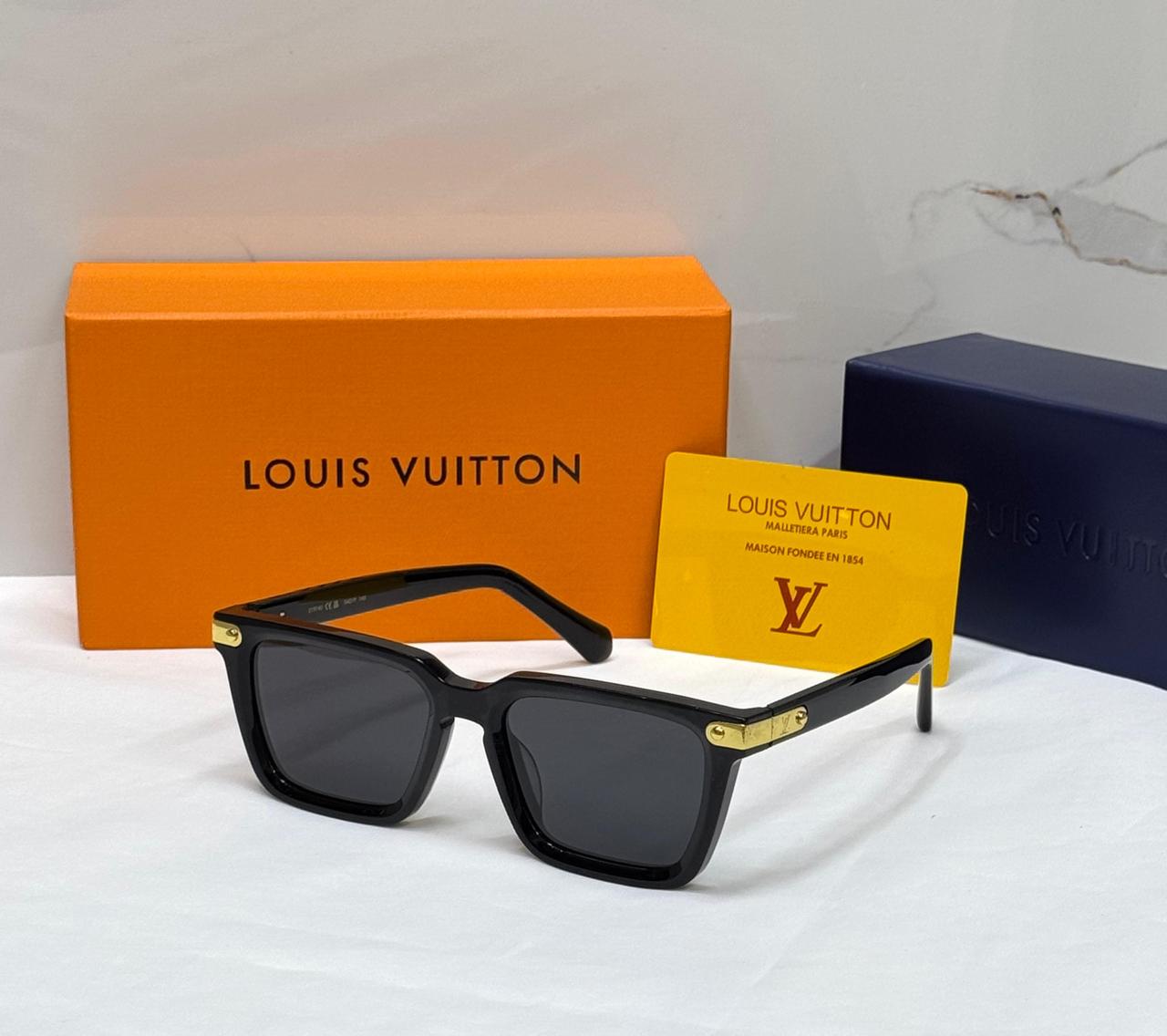 LOUIS VUITTON GLASSES