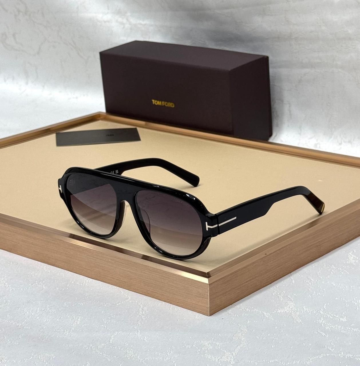 TOM FORD GLASSES