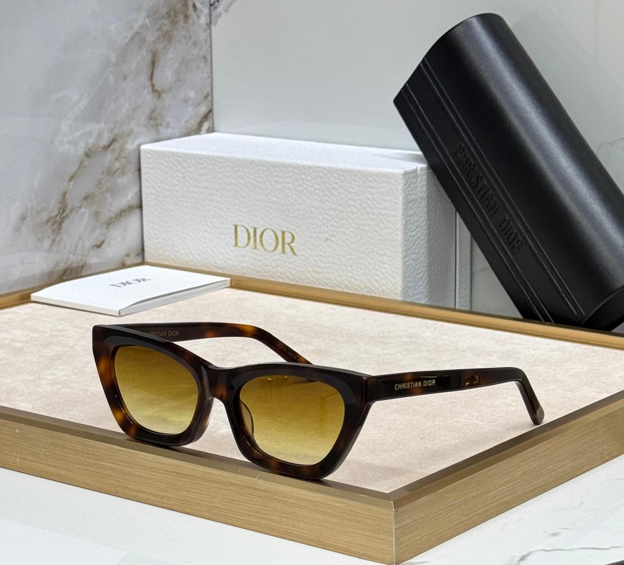DIOR GLASSES
