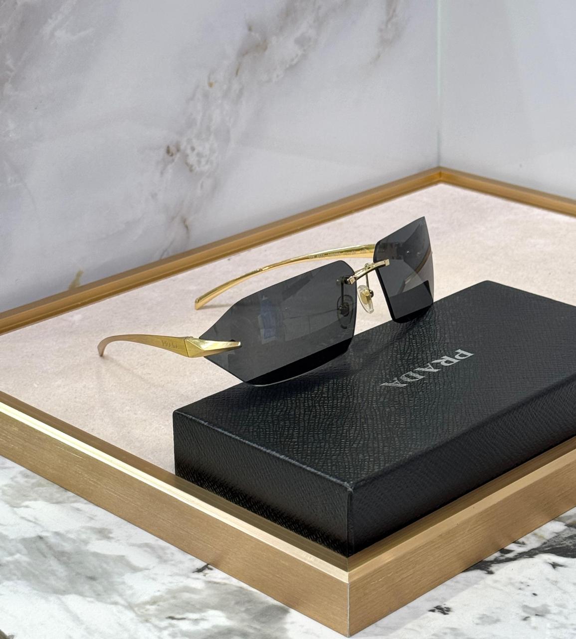PRADA GLASSES
