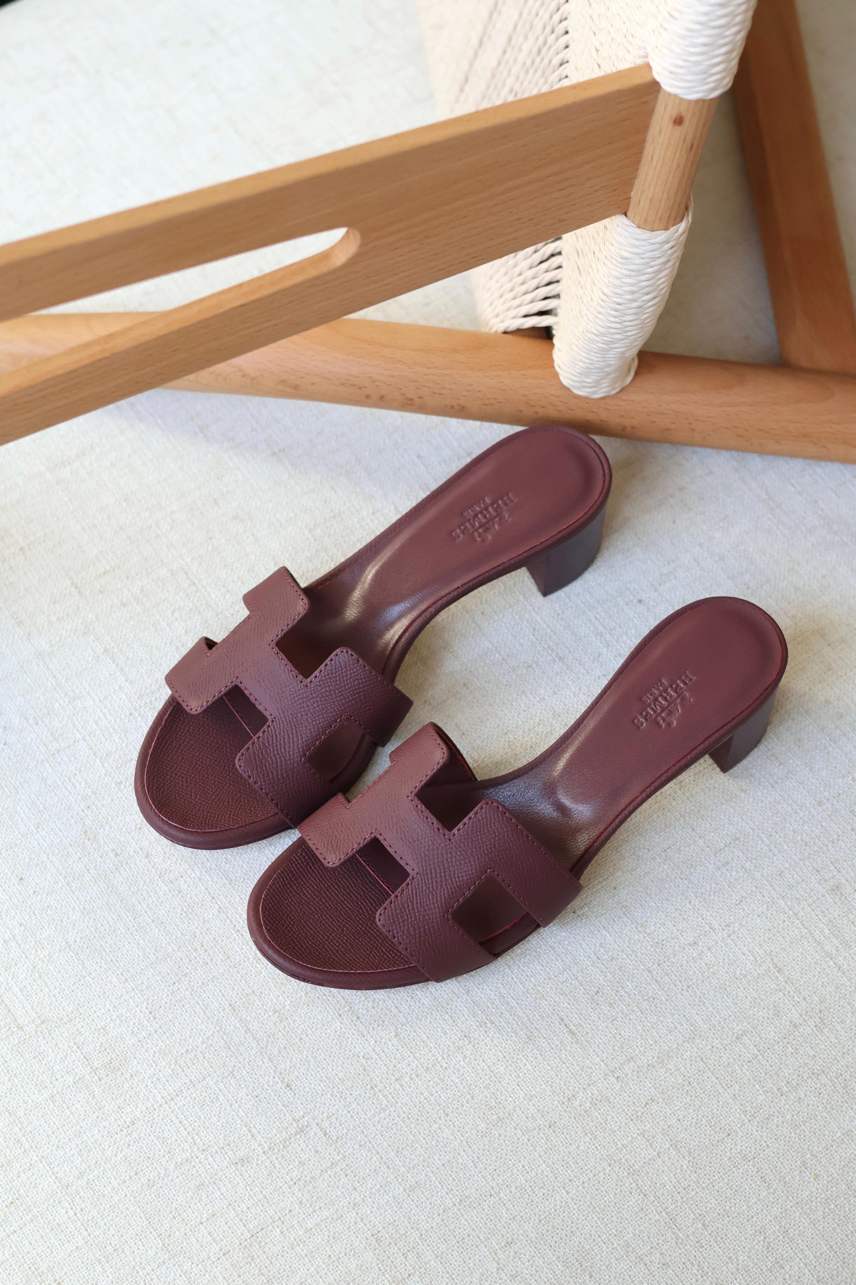 HERMES ORAN HEEL