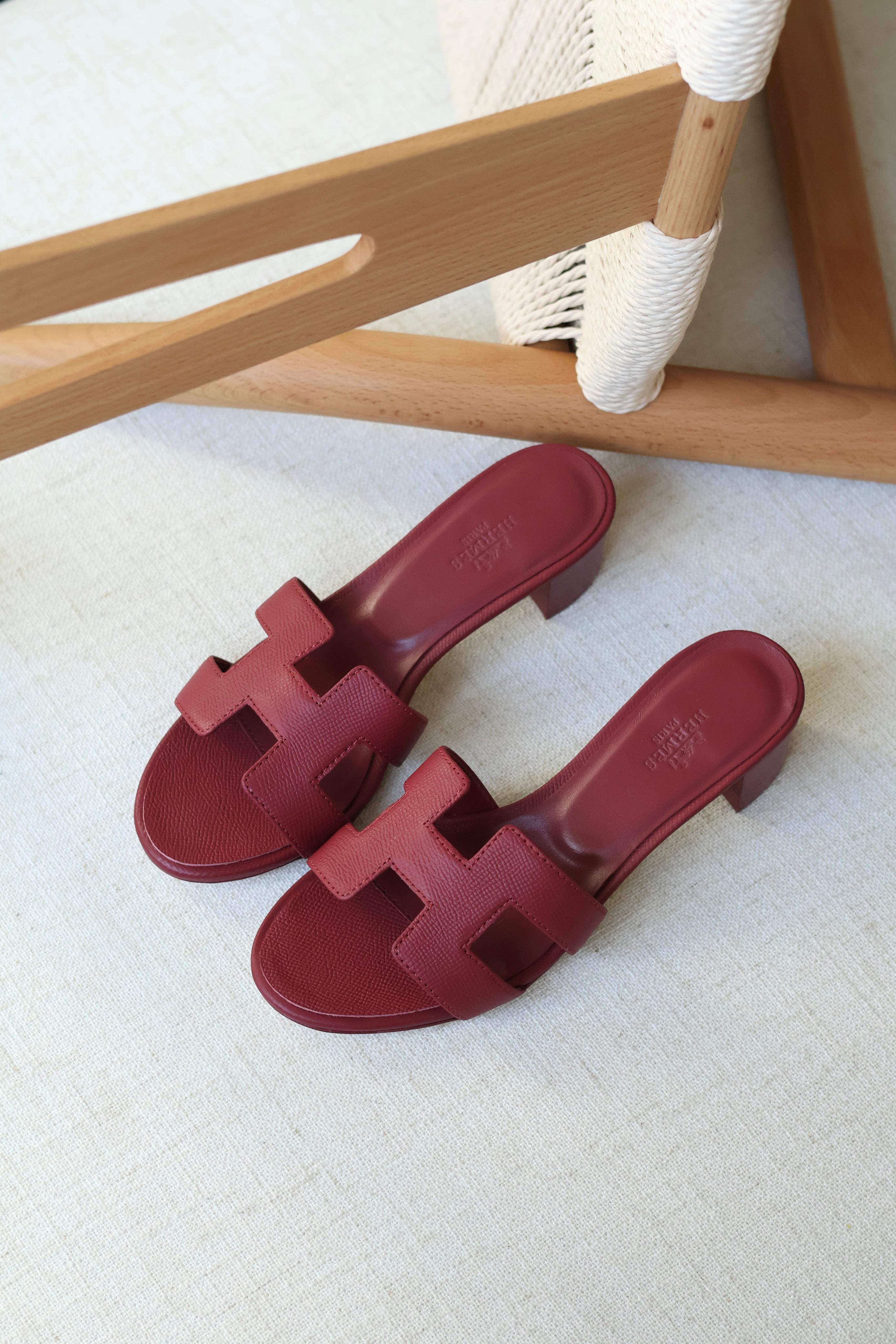 HERMES ORAN HEEL