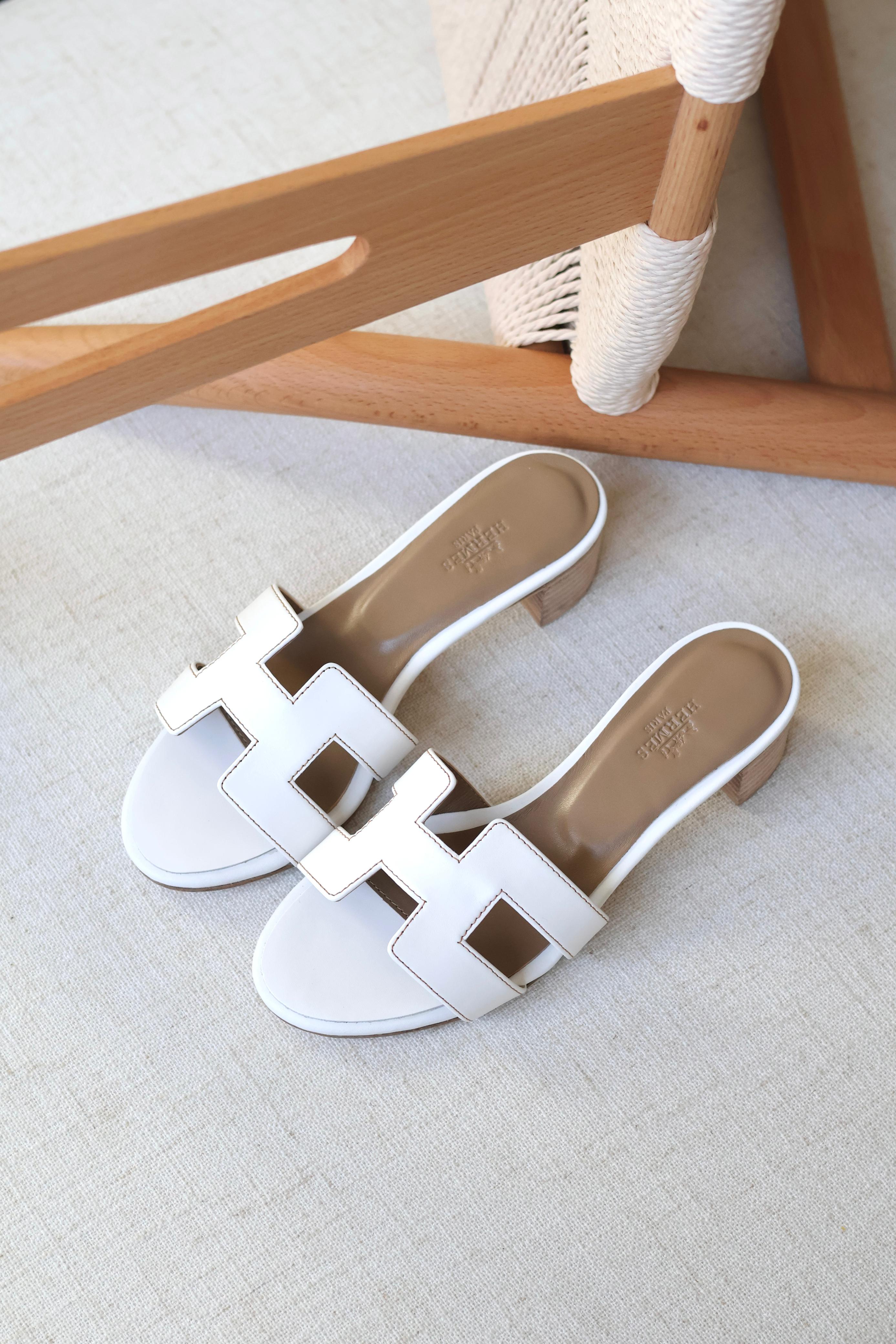 HERMES ORAN HEEL