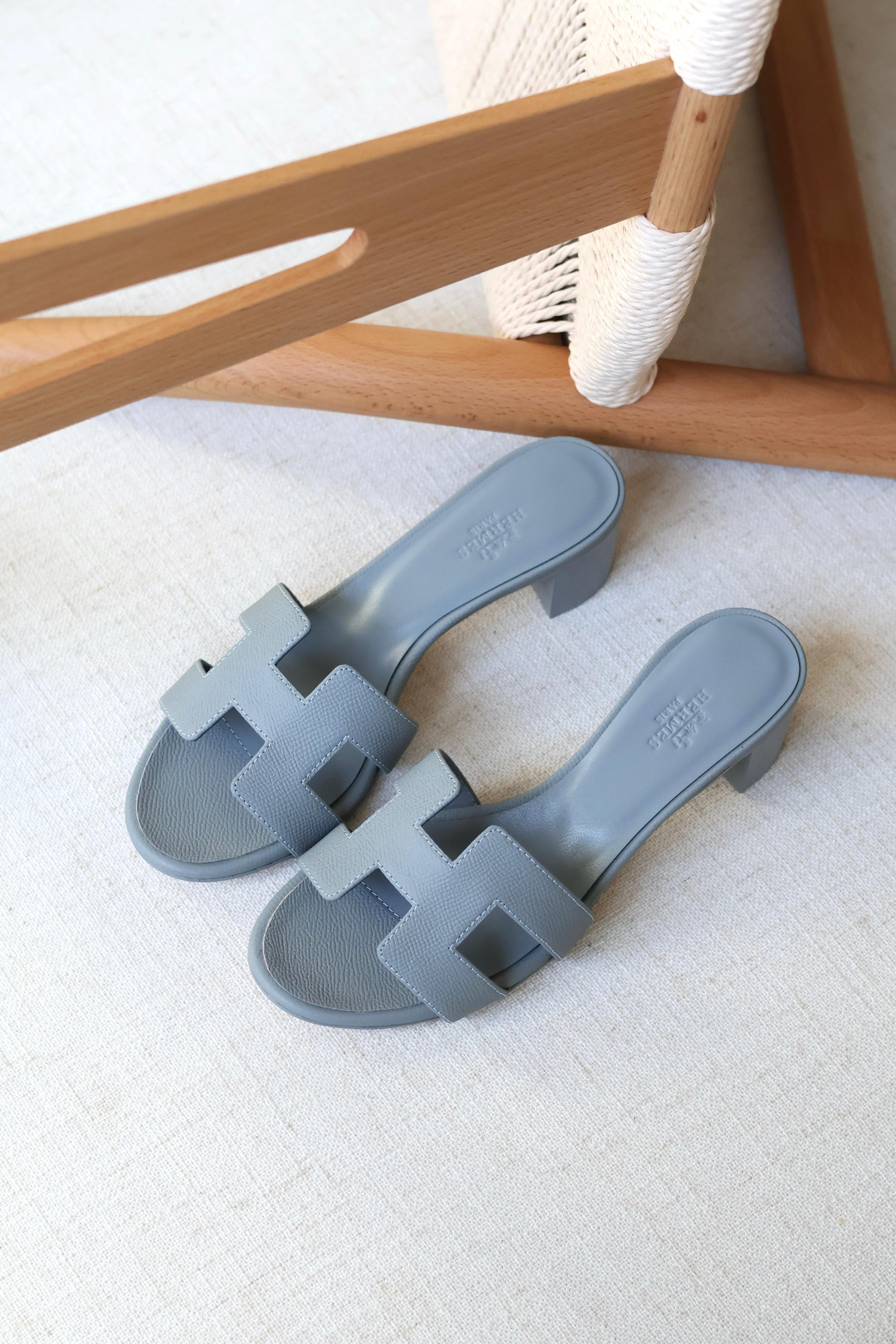 HERMES ORAN HEEL