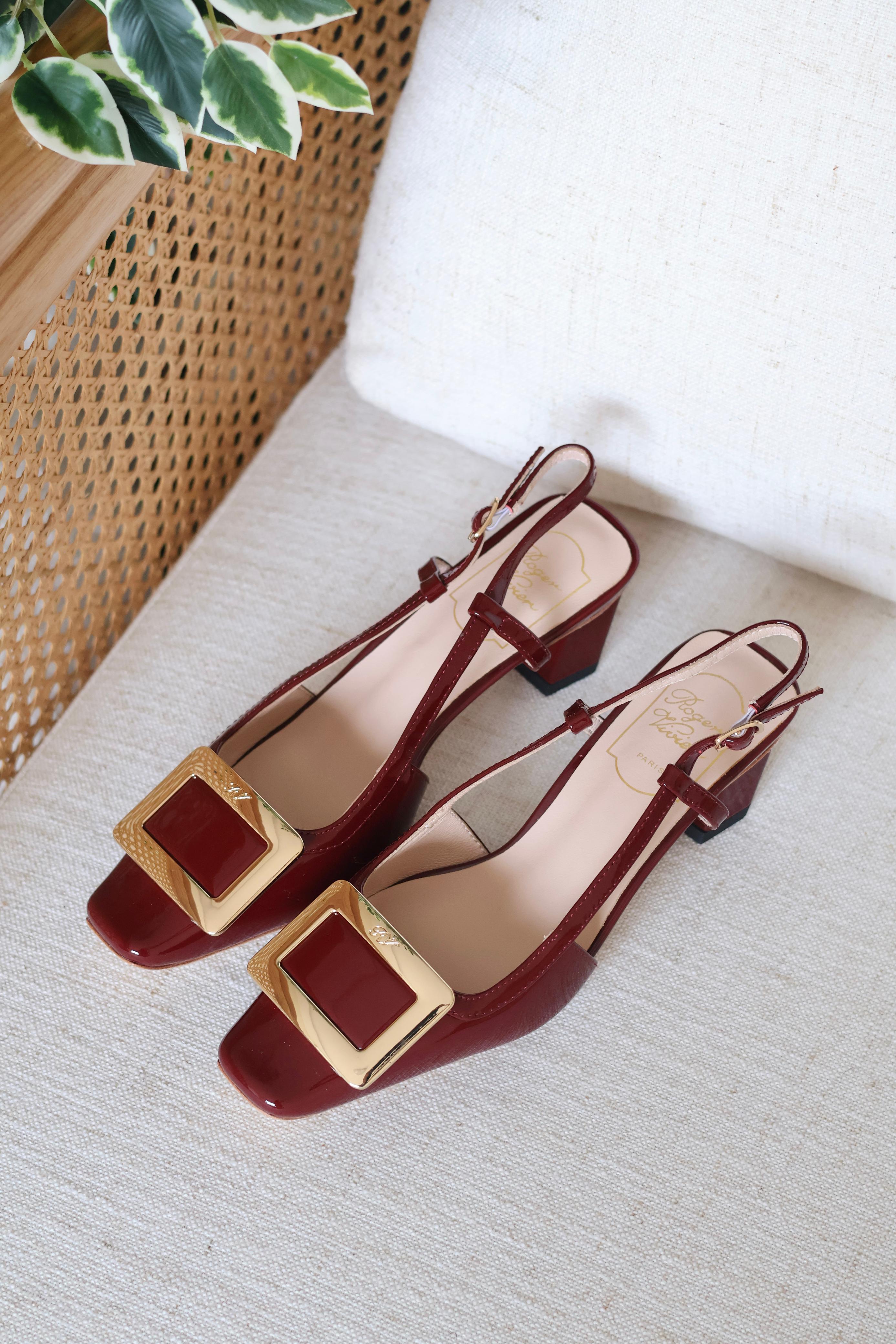 ROGER VIVIER BELLE VIVIER SLINGBACK PUMP