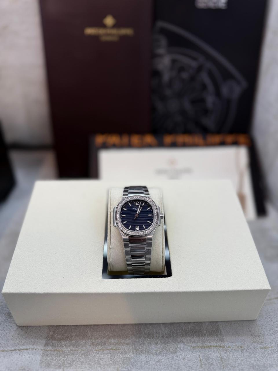 PATEK PHILIPPE NAUTILUS WATCH