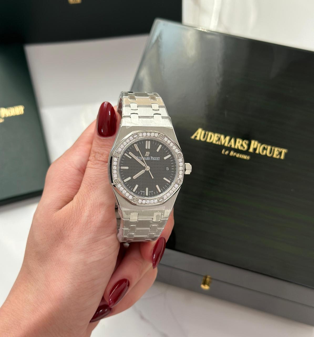 AUDEMARS PIGUET ROYAL OAK WATCH