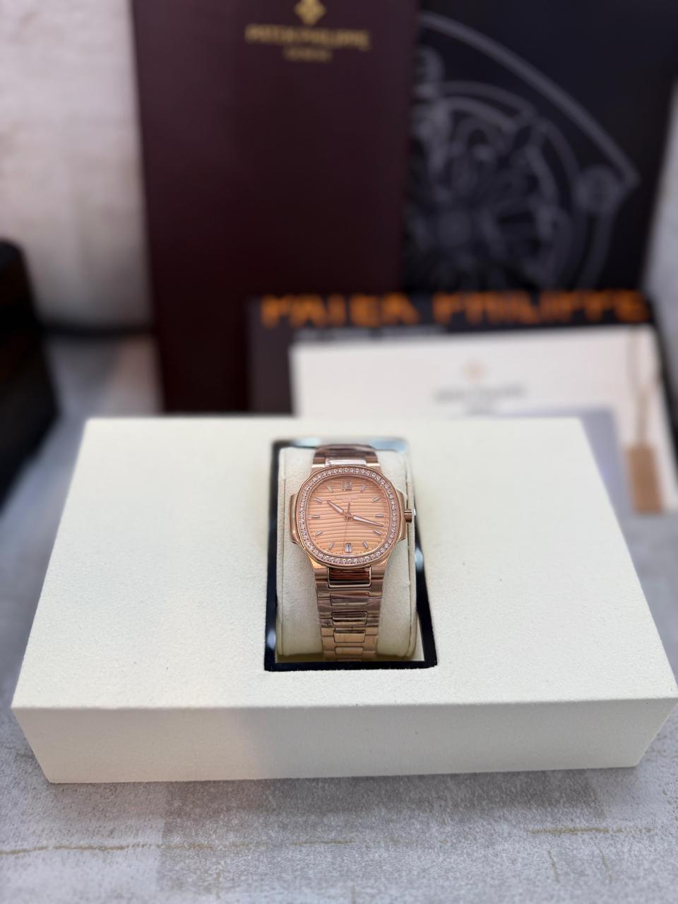 PATEK PHILIPPE NAUTILUS WATCH