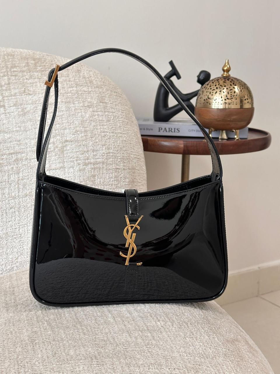 SAINT LAURENT LE 5 À 7 HOBO HANDBAG