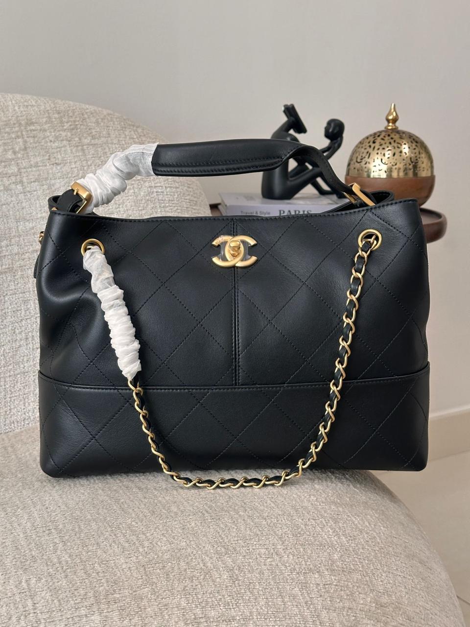 CHANEL QUILTED TOTE HANDBAG